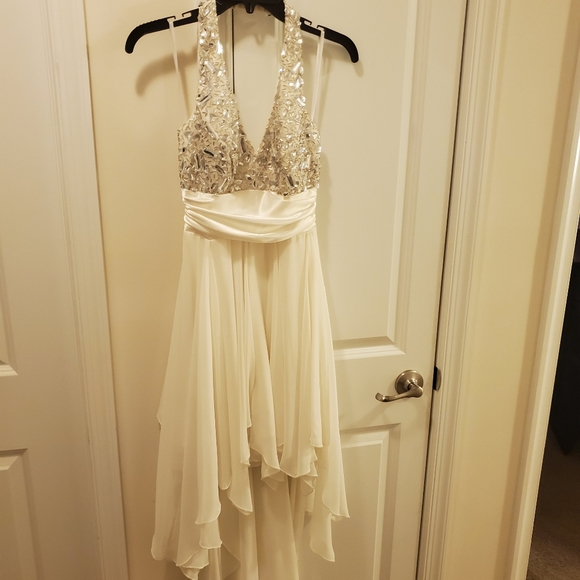 White Formal Junior Dress Size 5/6 - Picture 1 of 4